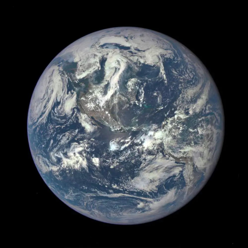 Earth from a million miles away - "EPIC" Earth Image by NASA (July 06, 2015)