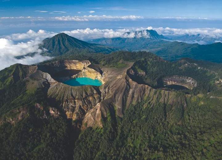 Lesser Known Natural Wonders: Mount Kelimutu Lakes, Indonesia
