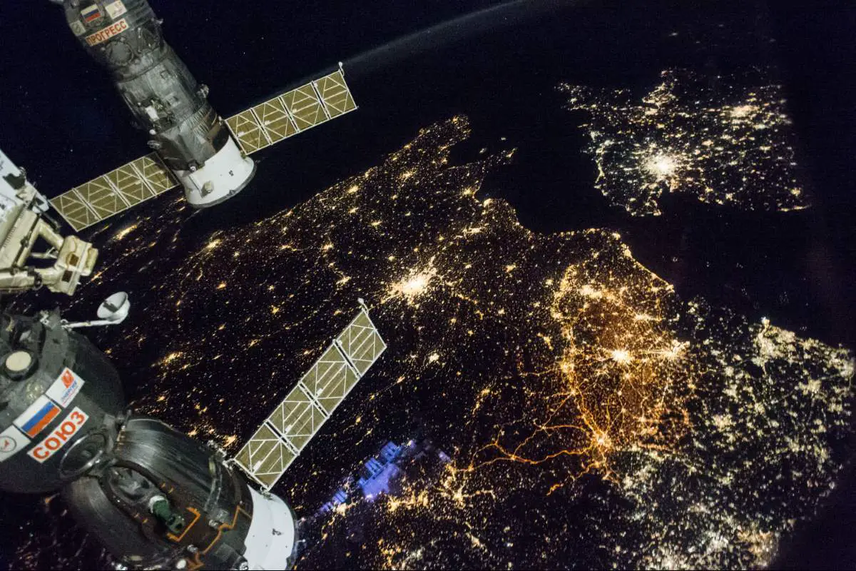 Most Beautiful Earth Images Taken From the International Space Station in 2016: International Space Station, Western Europe at Night (November 28, 2016)