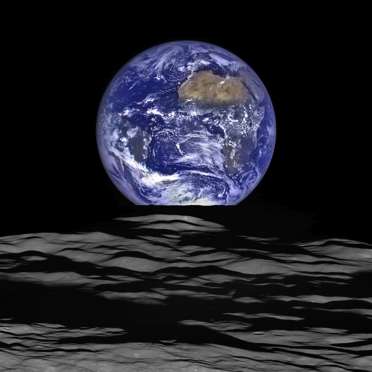 Facts about Space: Earthrise from LRO (2015)