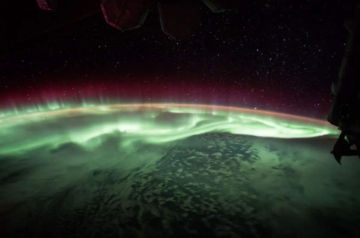 Watching the Aurora from ISS, June 26, 2017
