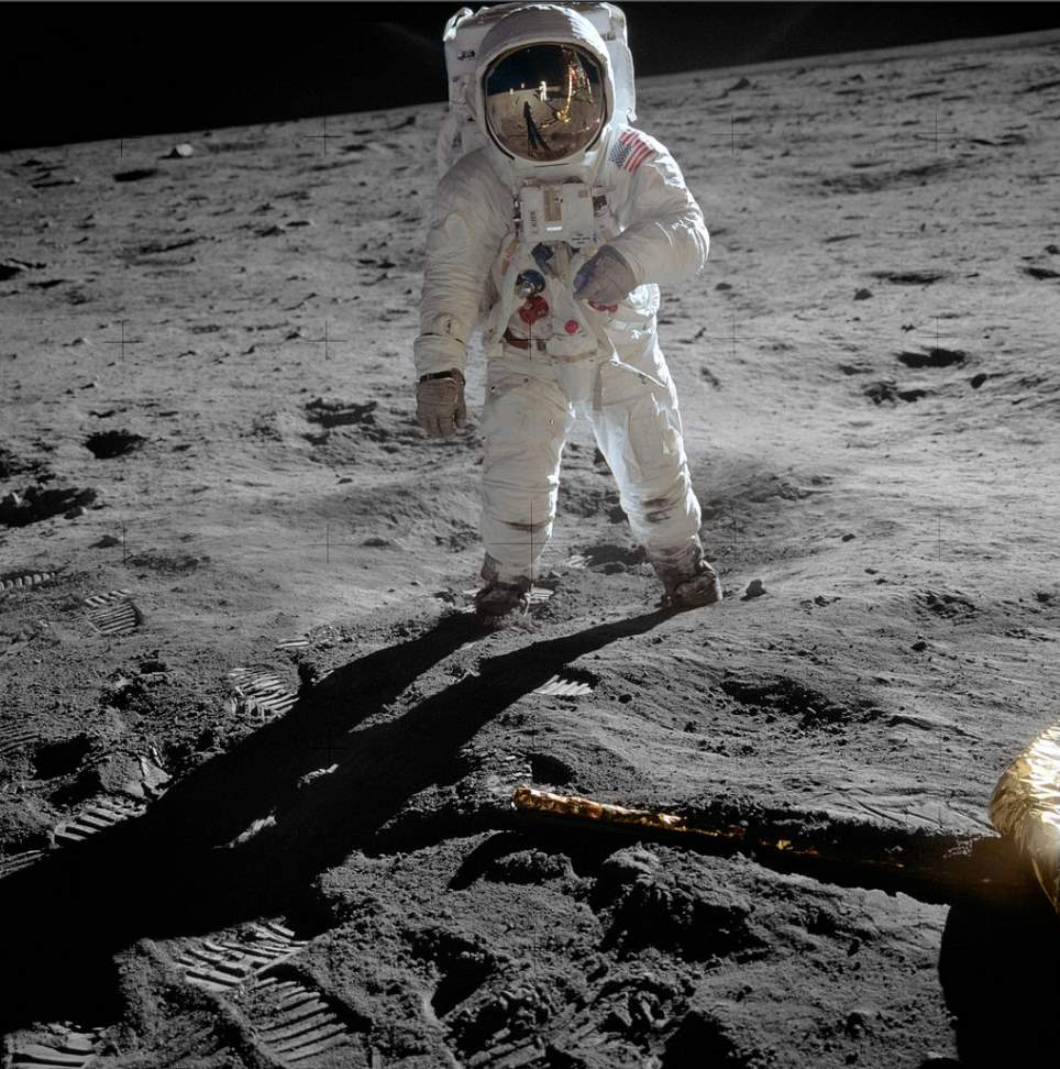 Kennedy moon landing goal. Buzz Aldrin on the Moon