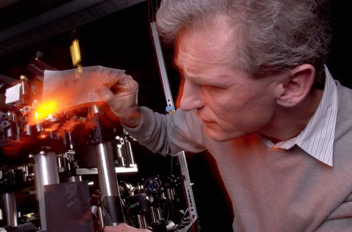 Coldest place in the Universe: Wolfgang Ketterle