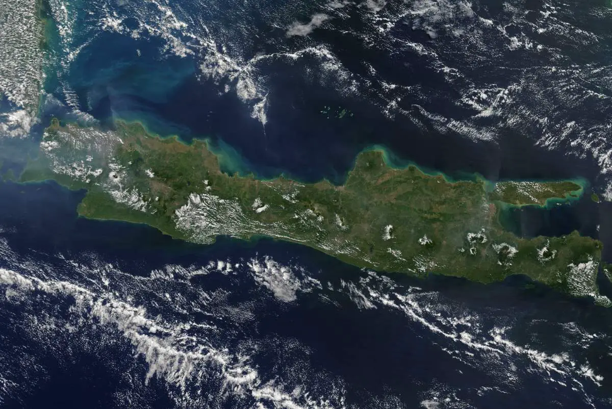 Largest Islands on Earth: Java from space