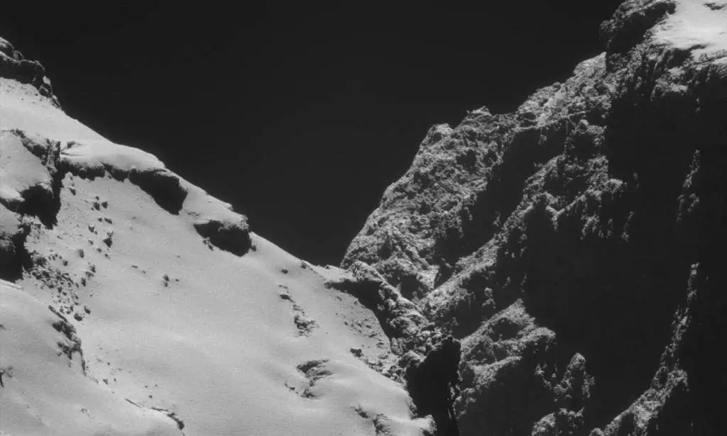 Rosetta image of 67/P Churyumov-Gerasimenko (October 28, 2014)