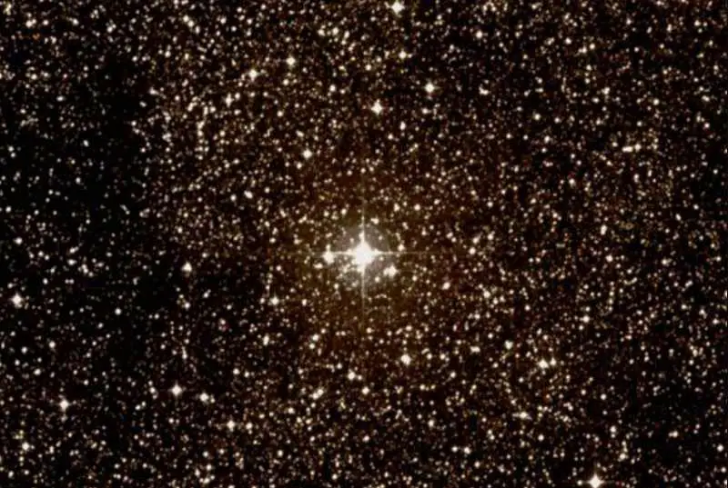 Biggest Stars in the Universe: HD 143183