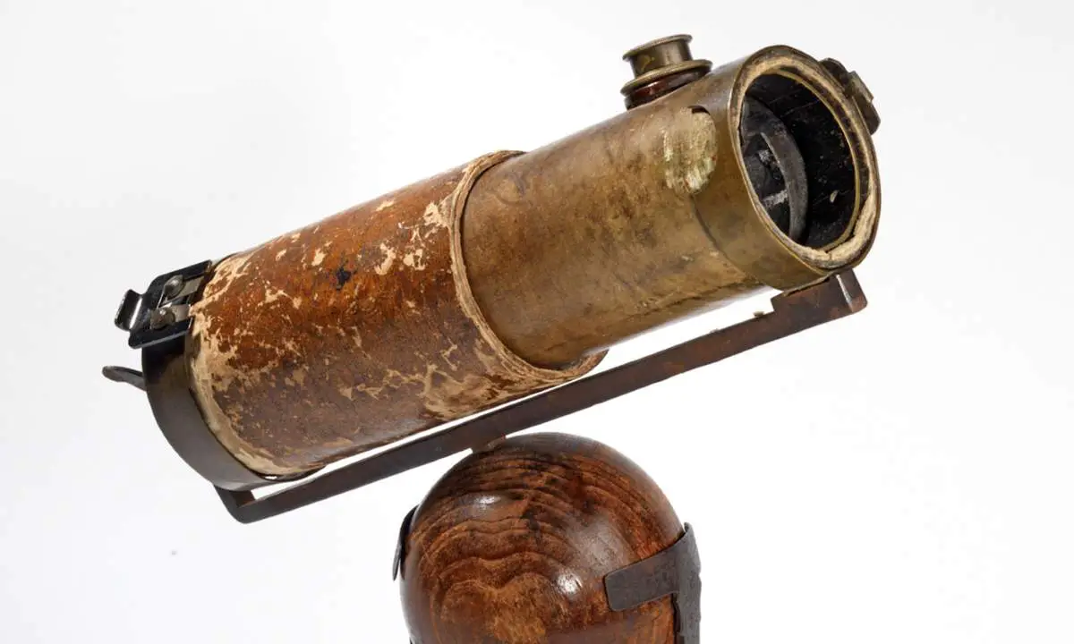Isaac Newton's reflecting telescope of 1671