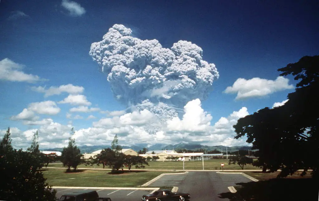 Mount Pinatubo 1991 eruption