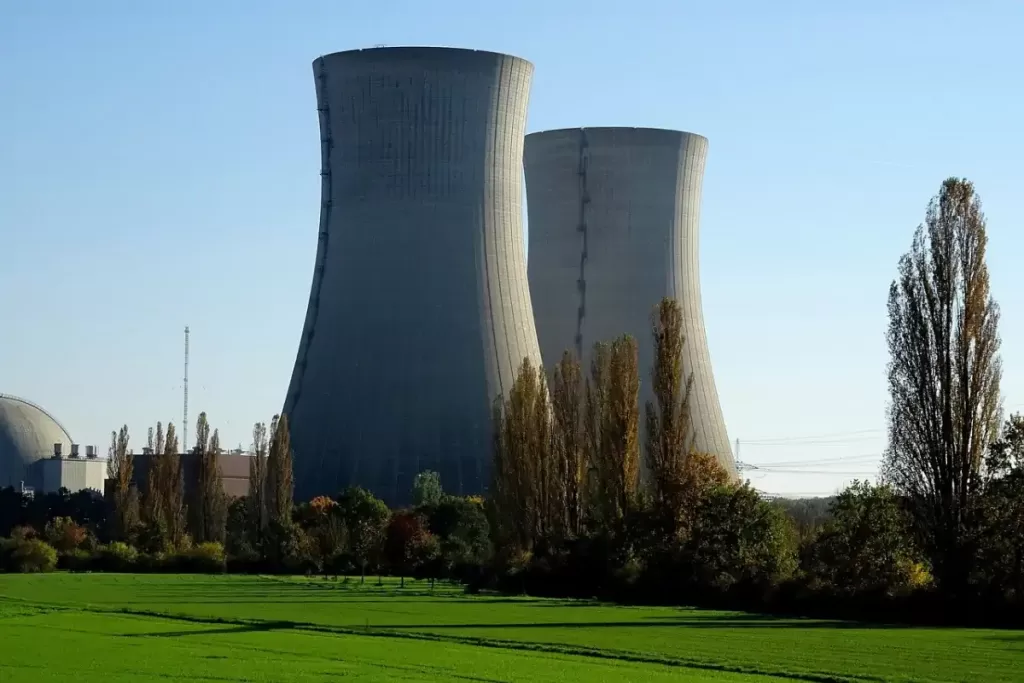 Debunking the myths about Nuclear Energy: Nuclear Power Plant