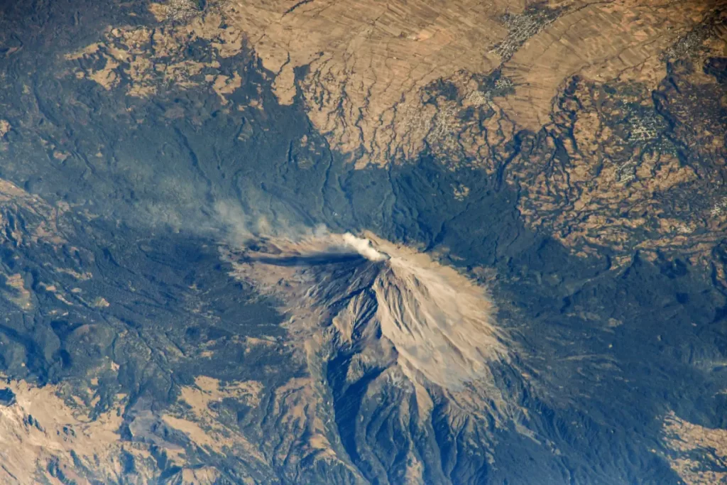 Most beautiful Earth photos taken from the International Space Station in 2021: The active volcano of Popocatépetl