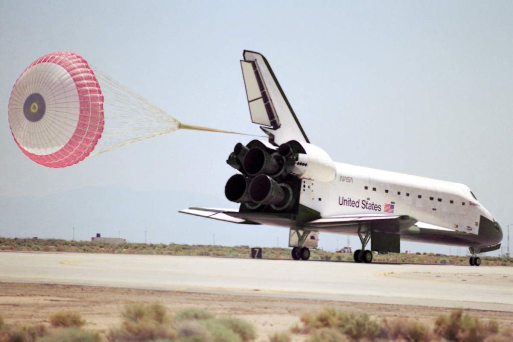 STS-49 Space Shuttle Endeavour first landing drag chute