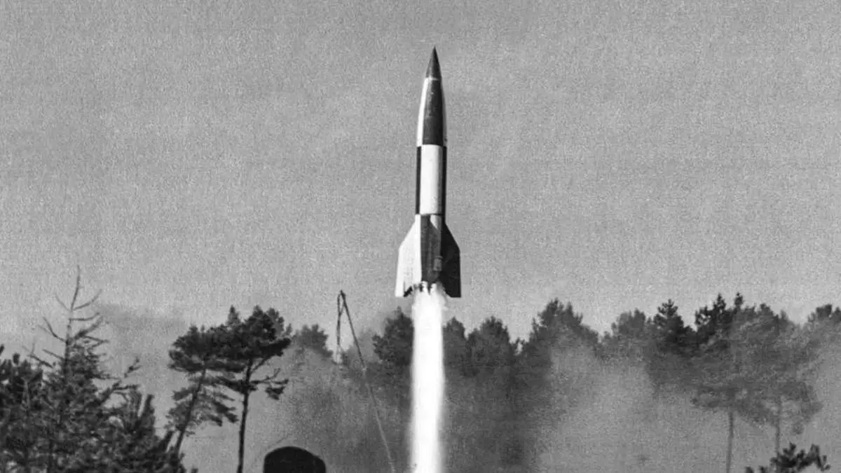 v-2-rocket-mw-18014-became-the-first-human-made-object-in-space-on