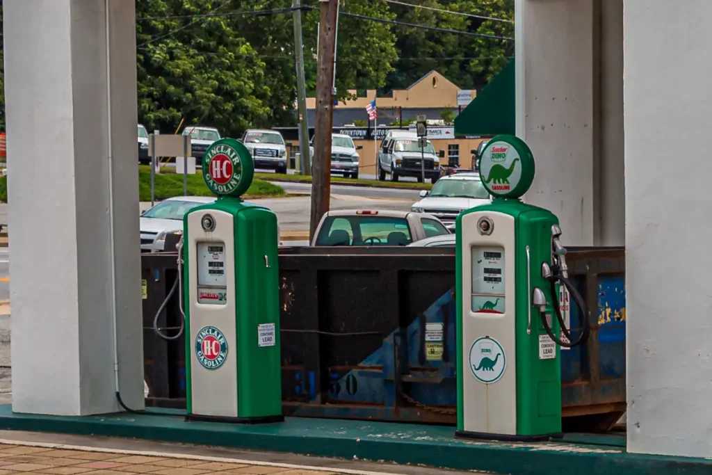 Sinclair Oil Corporation gas station